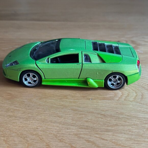 Lamborghini Murciélago Die-Cast Pull-Back Toy Car, Green - Picture 3 of 12